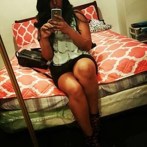 Meet your Posher, Lina